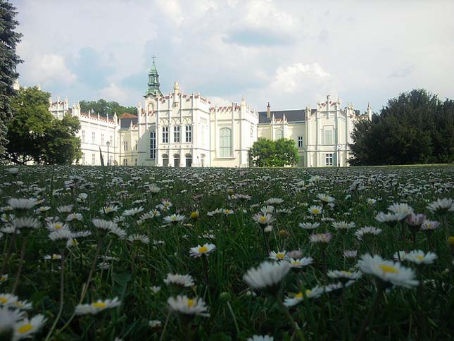 A martonvásári Brunszvik-kastély