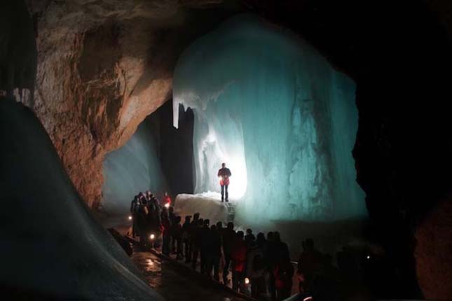 Eisriesenwelt, a világ legnagyobb jégbarlangja