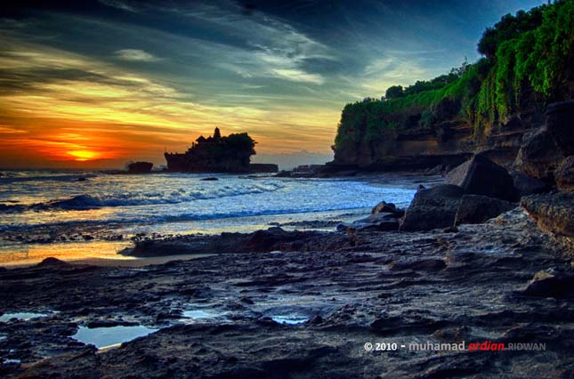 Tanah Lot templom, Bali