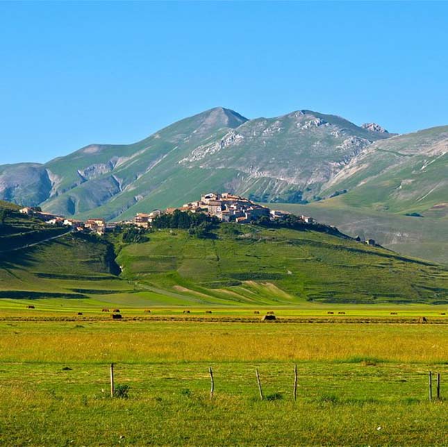 Castelluccio falu, Olaszország