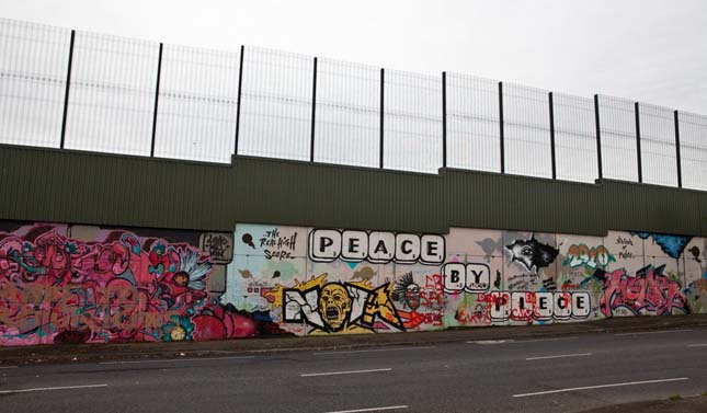 Béke vonal, Észak-Írország