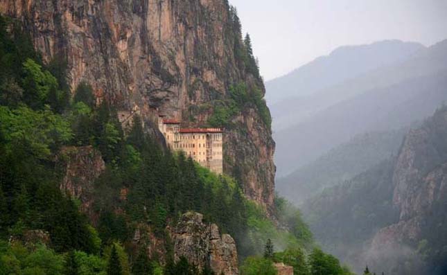 Sümela kolostor, Törökország