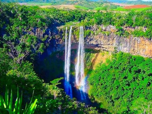 Hétszínű Föld, Mauritius