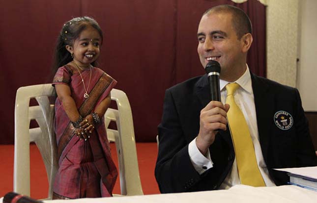 Jyoti Amge, a legalacsonyabb nő a világon