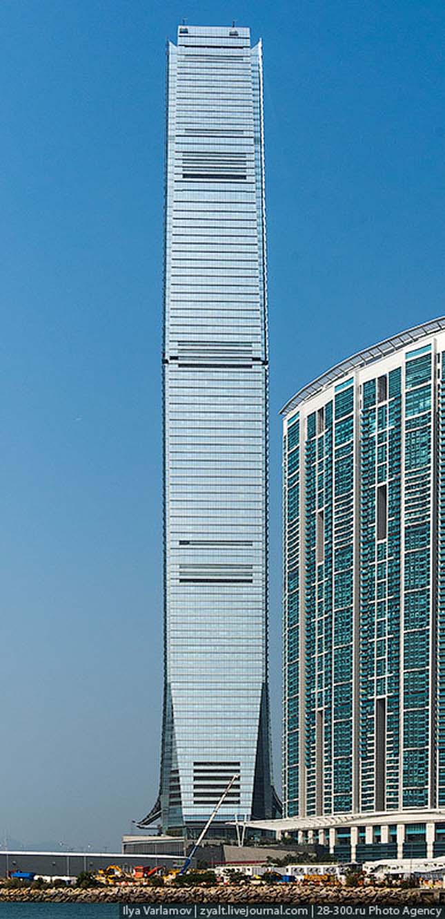 Ritz-Carlton Hotel, Hong Kong