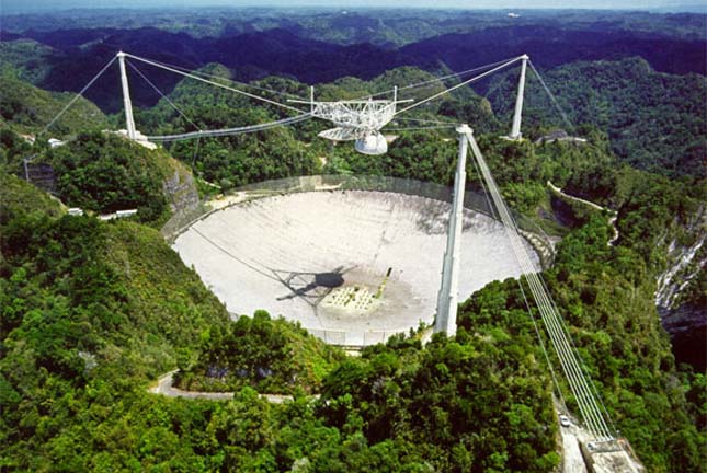 A világ legnagyobb rádióteleszkópja, Arecibo Obszervatórium