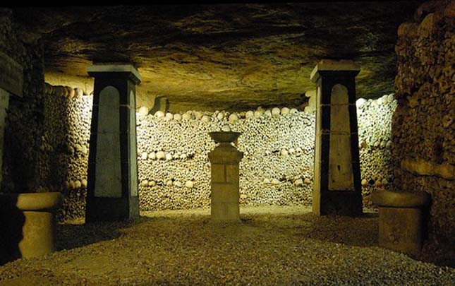 párizsi katakombák