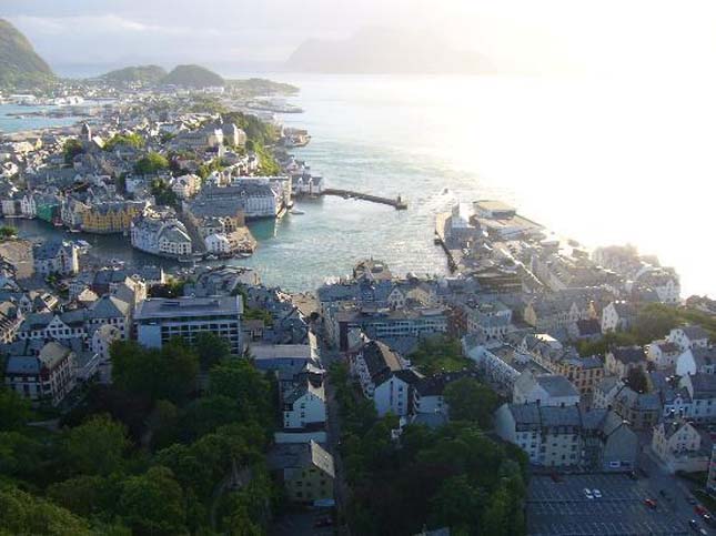 Alesund, Norvégia