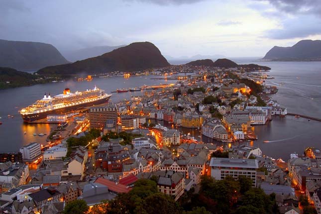 Alesund, Norvégia