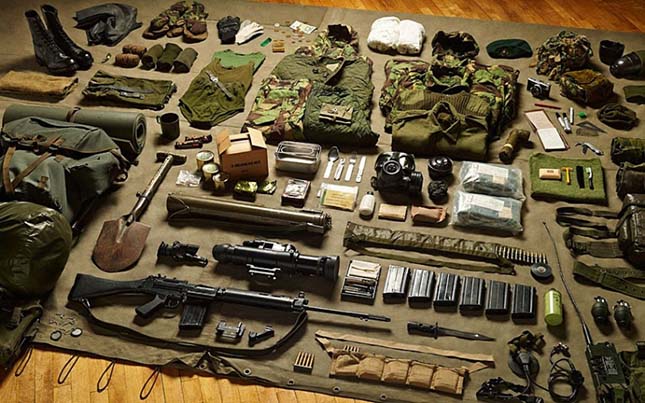 Katonai felszerelés