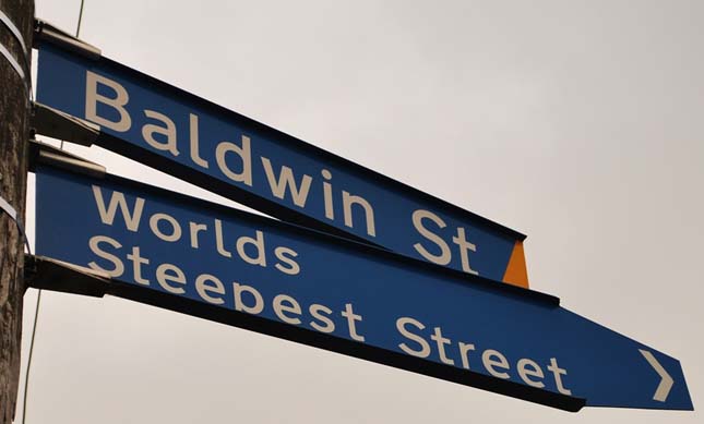Baldwin Street, a világ legmeredekebb utcája