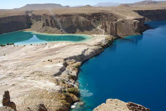 Band-e Amir tavai