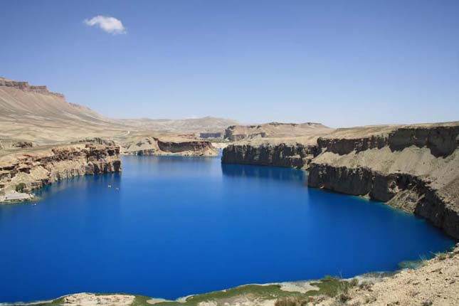 Band-e Amir tavai