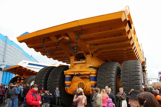 Belaz 75710