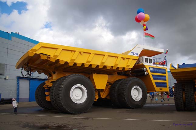 Belaz 75710
