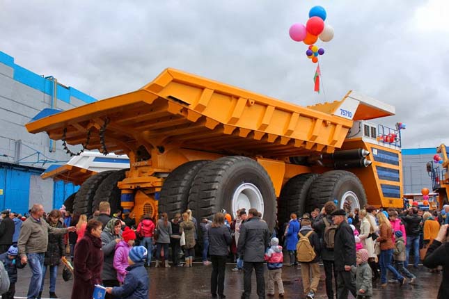 Belaz 75710