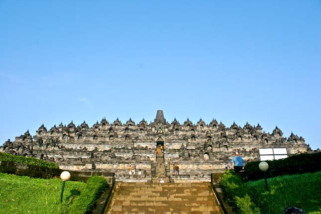 Borobudur buddhista templomegyüttes, Indonézia