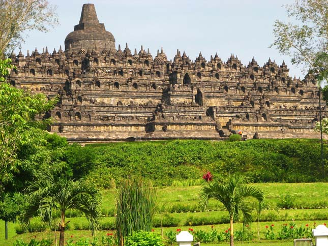 Borobudur buddhista templomegyüttes, Indonézia