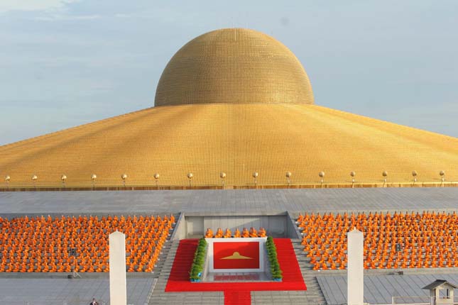 Wat Phra Dhammakaya