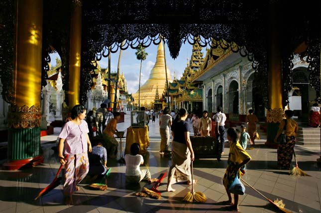 Shwedagon Paya