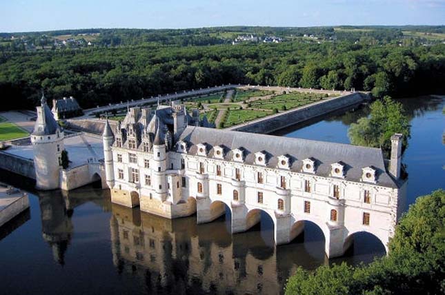 Chenonceau-i kastély, a Hat hölgy kastélya