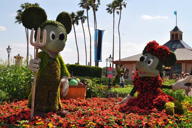 Virágfesztivál Disneyland-ben