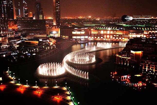 Dubai Fountain,a világ legnagyobb szökőkútja