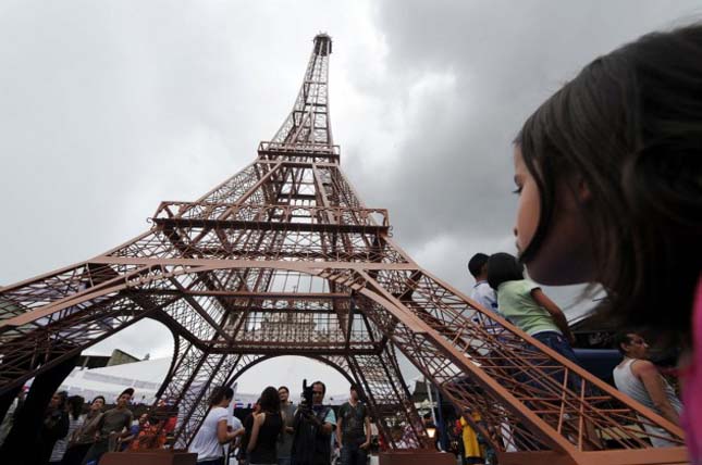 Eiffel-torony másolatok a világban