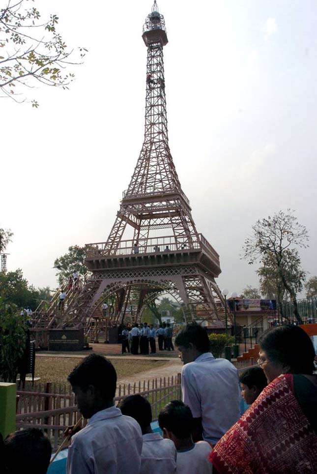 Eiffel-torony másolatok a világban