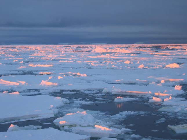 Gyorsabban olvad a jég az Északi-sarkon
