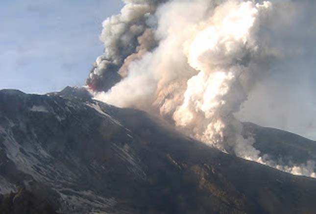 Kitört az Etna, 2013.02.19