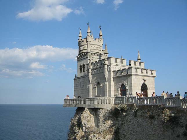 Fecskefészek-kastély, Ukrajna