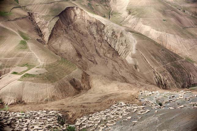 Földcsuszamlás afganisztánban