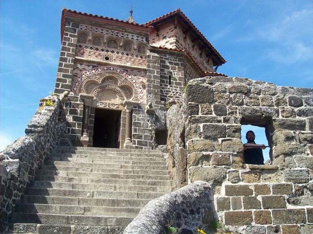 Saint Michel d'Aigulihe kápolna, Franciaország