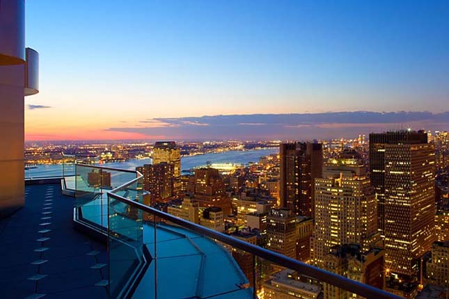 Frank Gehry penthouse