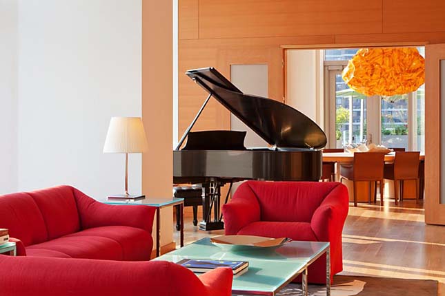 Frank Gehry penthouse