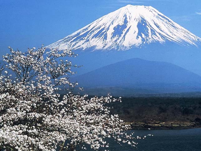 Fuji, Japán