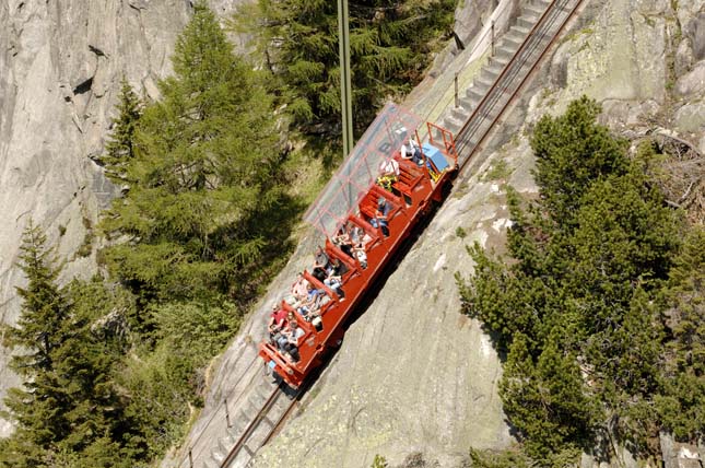 Gelmerbahn, a világ legmerdekebb siklója