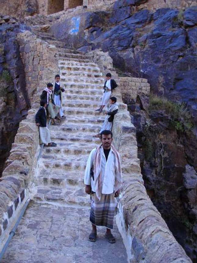Shahara híd, Jemen