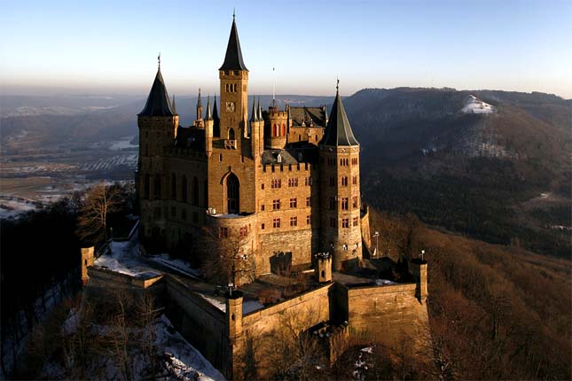 Hohenzollern-kastély