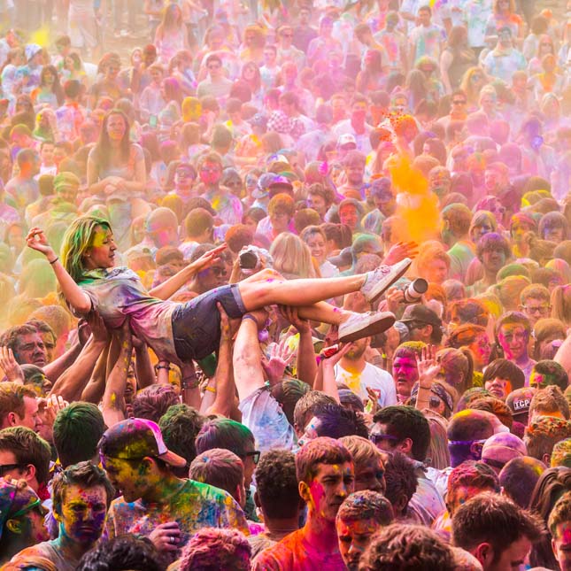 Holi, a színek fesztiválja