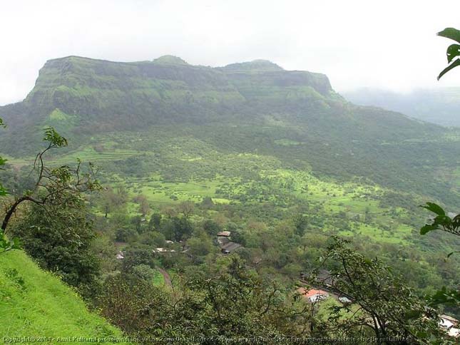 Iron Fort erőd - Lohagad Fort, India