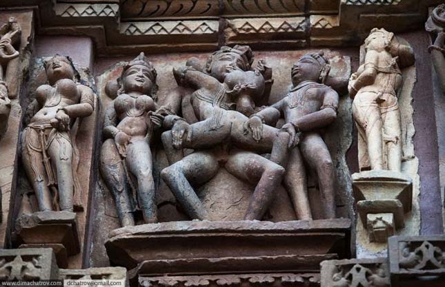 Khajuraho - A Káma-Szura templom