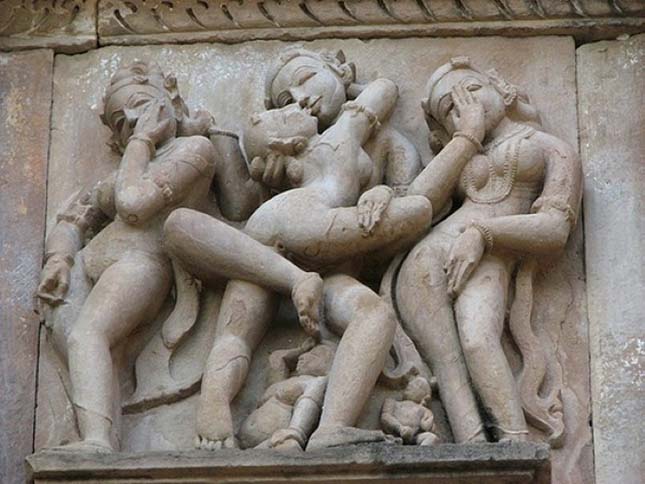 Khajuraho - A Káma-Szura templom