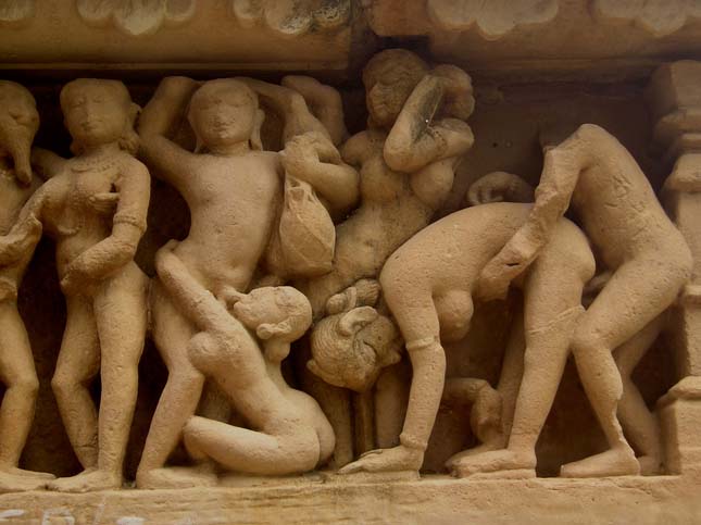 Khajuraho - A Káma-Szura templom