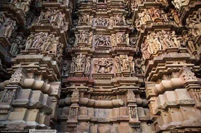 Khajuraho - A Káma-Szura templom