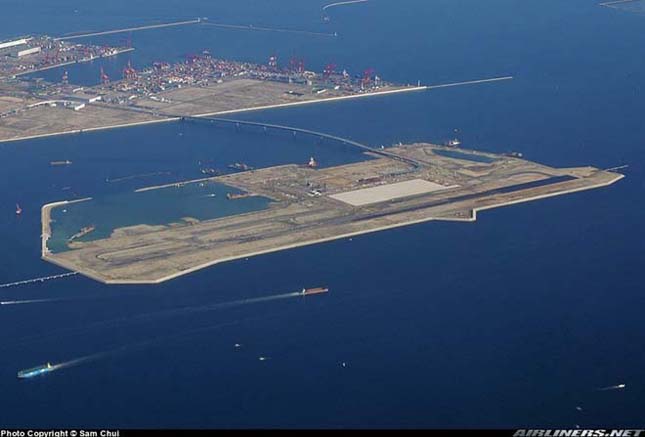 Kansai Nemzetközi Repülőtér, Japán