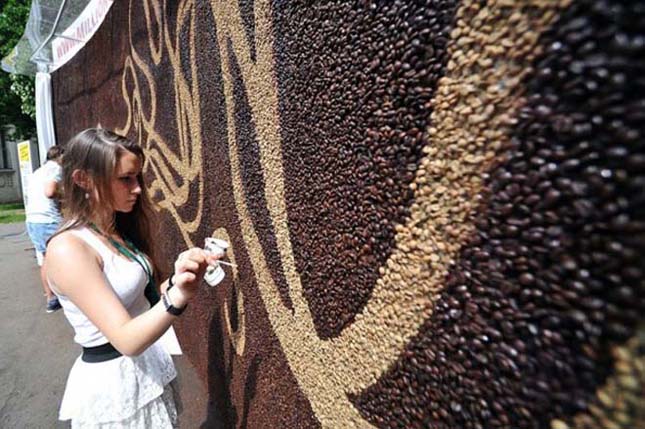 Világrekordott döntött a moszkvai kávébab portré
