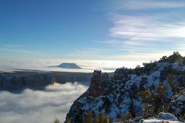 Ködben úszó Grand Canyon