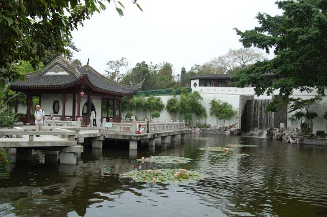 Kowloon Walled City, a bűnös város